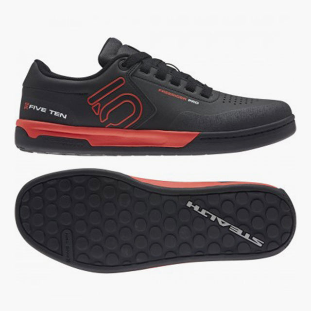 Five Ten Freerider Pro - נעלי רכיבה לשטח פלטים