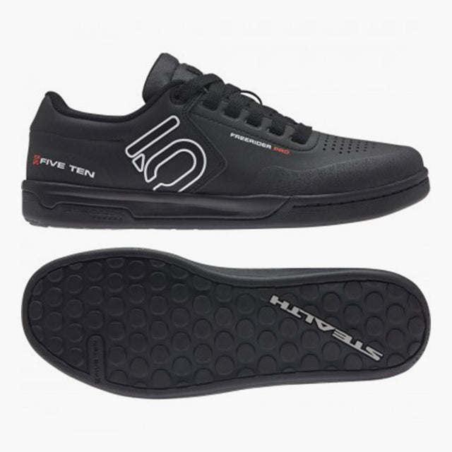 Five Ten Freerider Pro - נעלי רכיבה לשטח פלטים