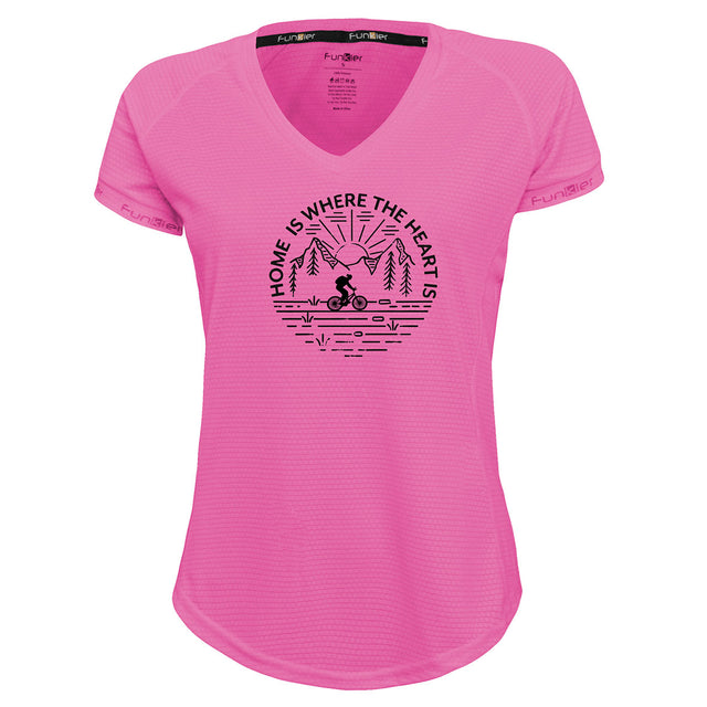 Funkier | לאוהבי רכיבה חולצת דרייפיט אופנתית גזרת נשים בעיצוב HOME IS WHERE THE HEART IS