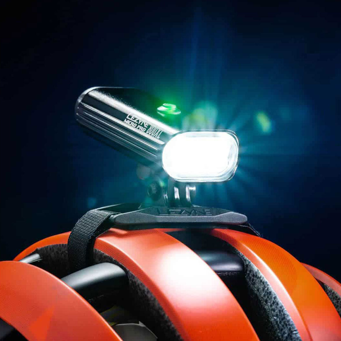 Lezyne Helmet Lite Drive 1000XL - פנס לקסדה
