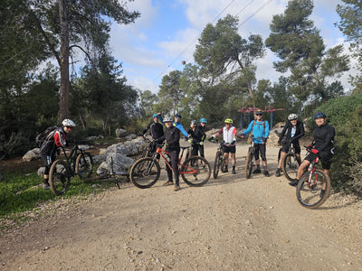 ביום גשום ללא בוץ עם איל