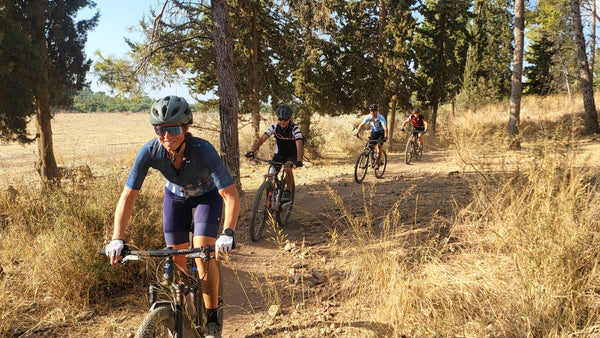  פירטים זורמים בבן שמן