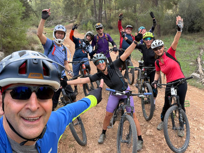 סינגלים פירטיים בן שמן עם ליאה